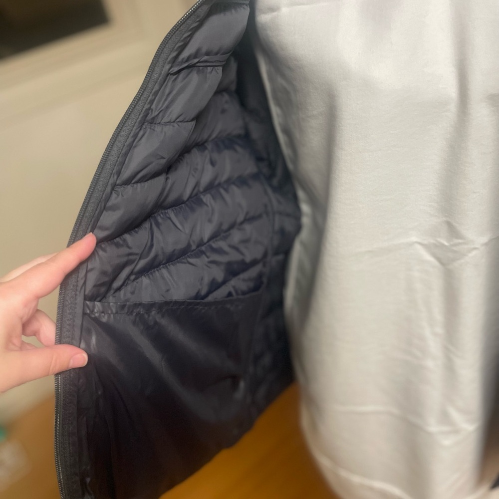 Tri-Color Packable Puffer Jacket - Lightweight - image 4